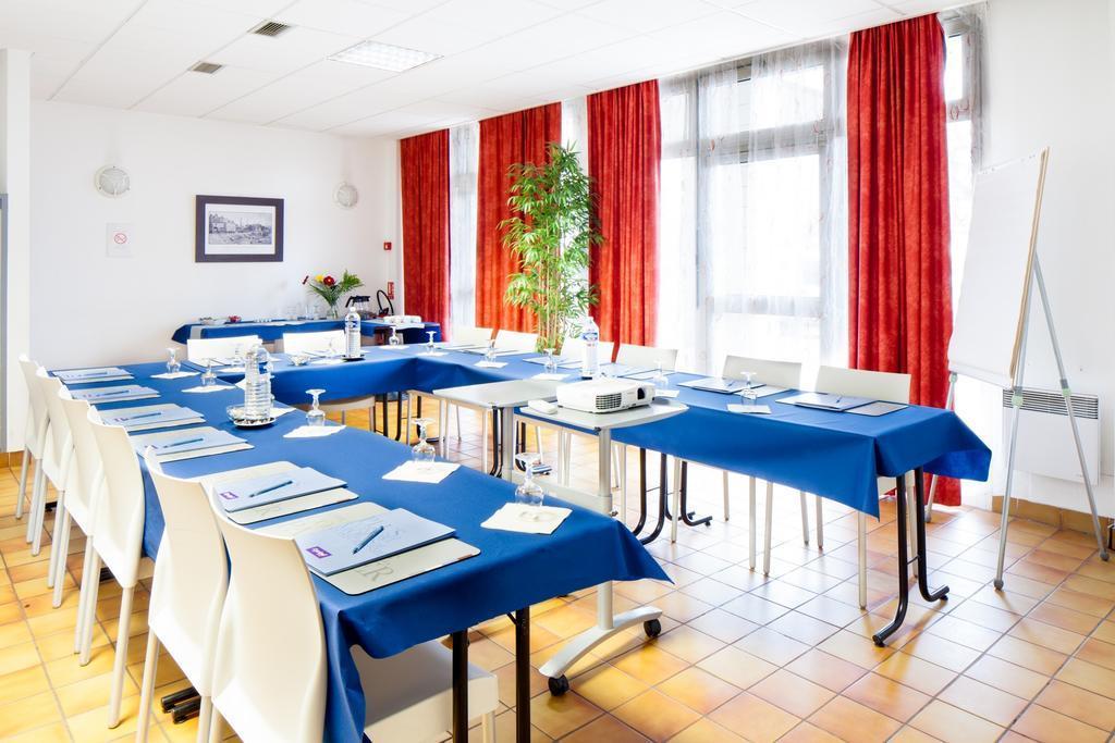 Comfort Hotel Montluçon Екстериор снимка