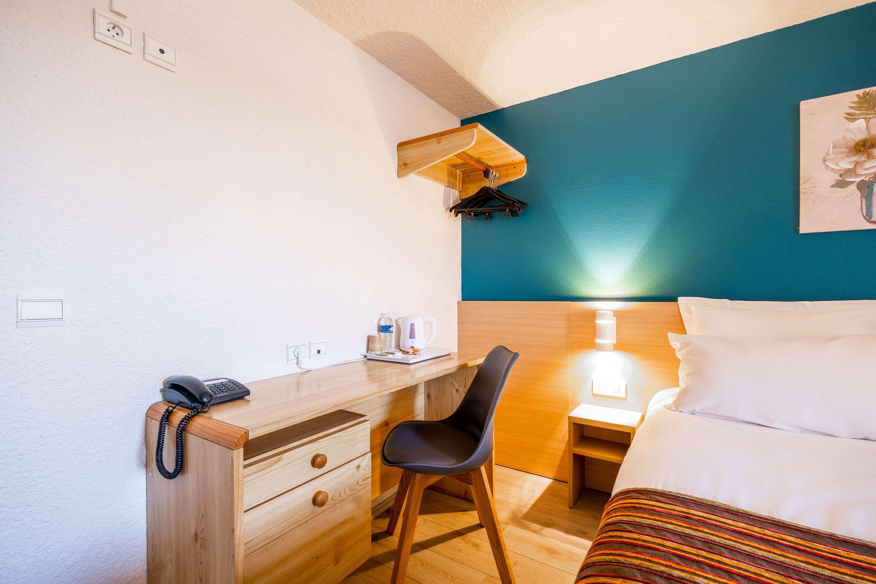 Comfort Hotel Montluçon Екстериор снимка
