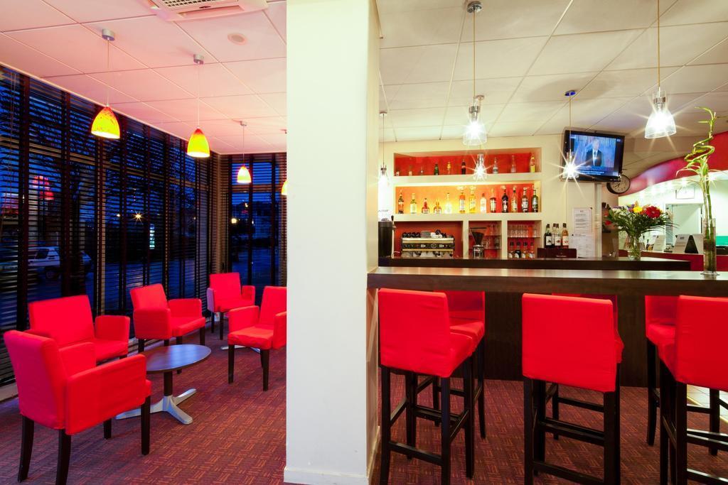 Comfort Hotel Montluçon Екстериор снимка