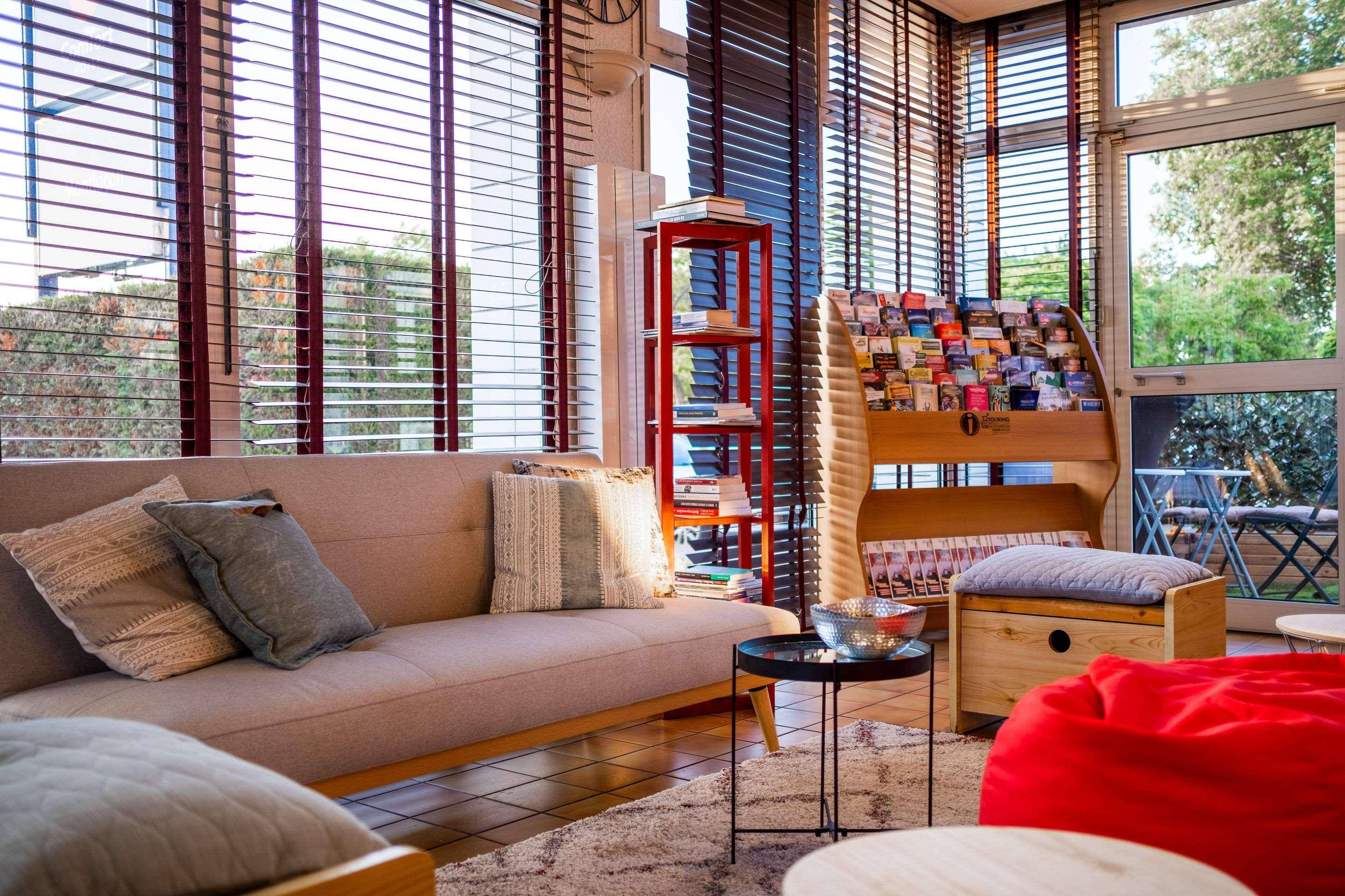 Comfort Hotel Montluçon Екстериор снимка